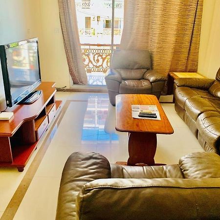 דאר א-סאלאם Masaki-Sea View 2-Bedroom Apt With Free Wi-Fi מראה חיצוני תמונה