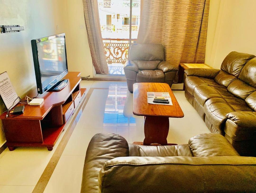 דאר א-סאלאם Masaki-Sea View 2-Bedroom Apt With Free Wi-Fi מראה חיצוני תמונה